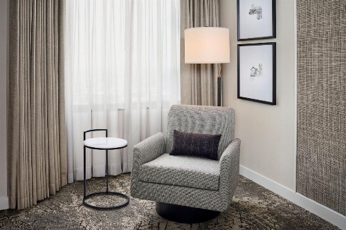 Sheraton Hamilton Hotel image 16