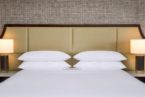 Sheraton Hamilton Hotel image 17