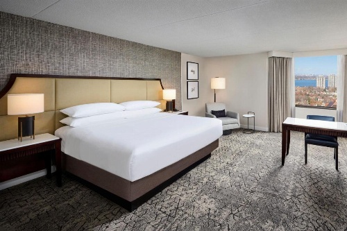 Sheraton Hamilton Hotel image 20