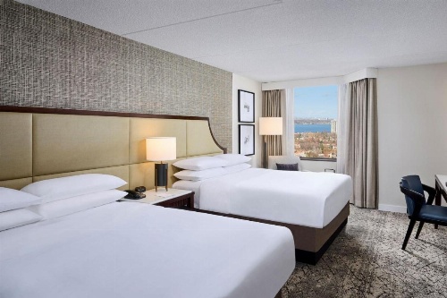 Sheraton Hamilton Hotel image 3